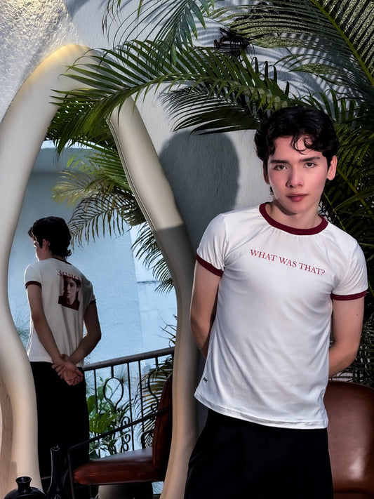 Ringer Tee "What Was That?" - Inspirada en Lorde (Blanca con Ribs Vino)
