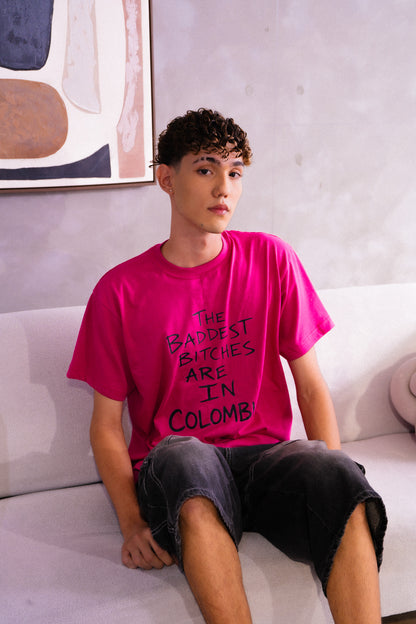 Camiseta Básica Adela – The Baddest Bitches Are in Colombia | Edición Limitada
