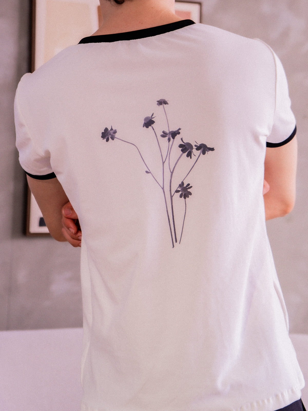 Ringer Tee Ariana Grande Petal | Lanilla Licrada