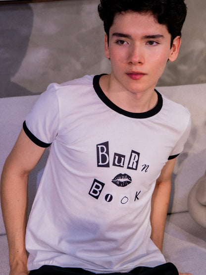 Ringer Tee Lanilla Licrada - Mean Girls Burn Book (Blanca/Ribs Negros)